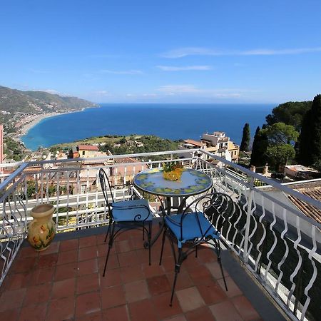 Taormina Wonderful View Apartment Bagian luar foto